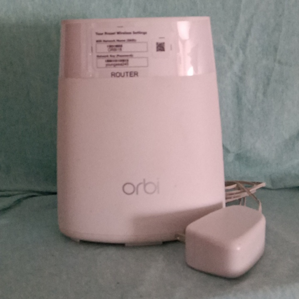 Netgear Orbi RBR40 Whole Home WiFi Router
